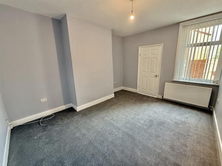 Chandos Street, Deckham, Gateshead - Photo 4