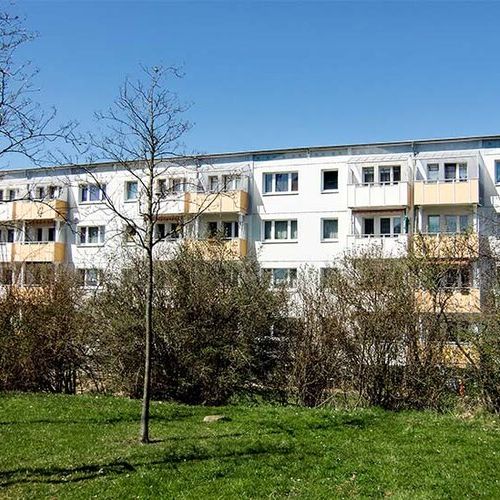 Neue Wohnung ab April gesucht? - Foto 1