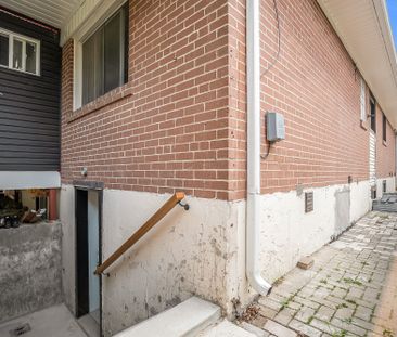 For Lease - 3 Bankfield Drive Unit# RM3, Toronto, Ontario - Photo 1