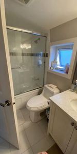 2 BEDROOM 2 BATH, LANEWAY HOUSE NEAR LANGARA AND OAKRIDGE MALL - Photo 4