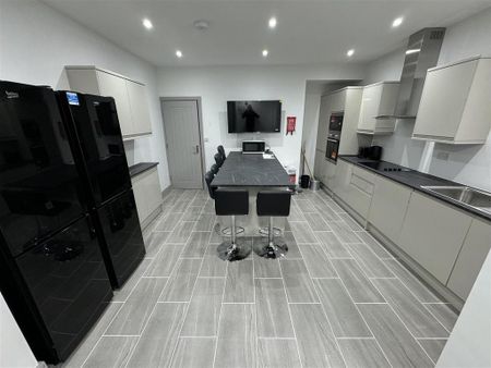 6 bedroom house share to rent - Photo 2