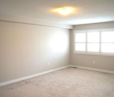 For Lease - 30 Paper Birch Drive, Markham, Ontario - Photo 5