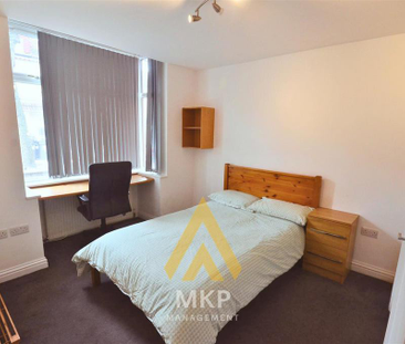 7 bedroom terraced house to rent - Photo 3