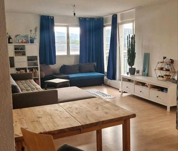 2,5 Zimmer Wohnung, ruhige Gegend - Photo 1