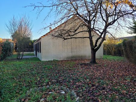 Maison F4 (86 m²) à louer à OSNY - Photo 2