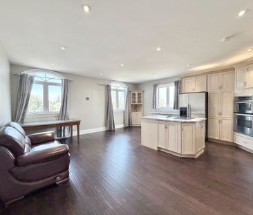 For Lease - 17669 Warden Avenue Unit# Coach House, East Gwillimbury... - Photo 3