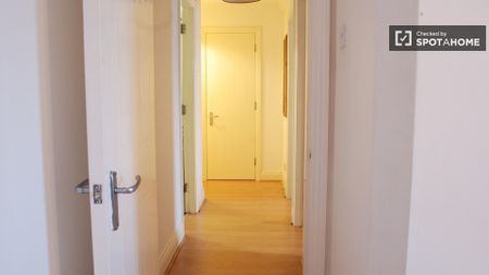 2 Bedroom Apartment for rent in Dublin City Centre - Photo 2