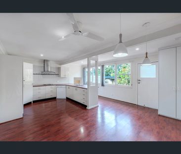 Comfort, Space, and Functionality – Ideal Family Living - Photo 1