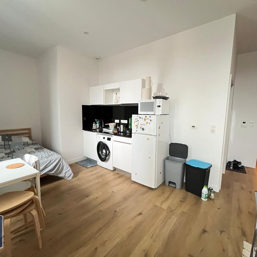 Location Appartement 1 pièce 27m² MULHOUSE 68200 - Photo 1