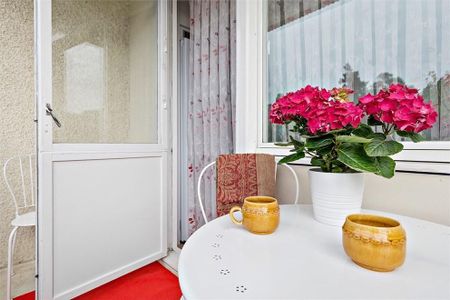 Saimagatan, Kista - Photo 4