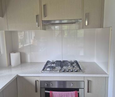 Wentworthville - Photo 3