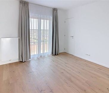 Appartement te huur - Photo 1