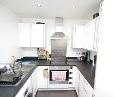1 bedroom flat to rent - Photo 4