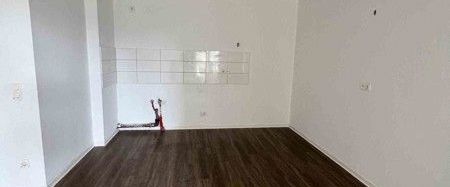 Top sanierte 2-Zimmer-Wohnung mit Balkon! - Photo 1