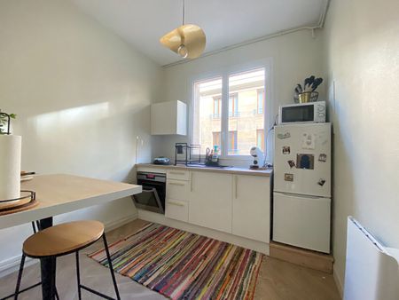 Location Appartement 2 pièces 47m² ROUEN 76000 - Photo 2