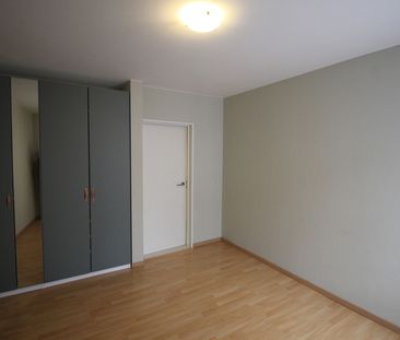 Een gezellig appartement op benedenverdieping vooraan - met garage - Foto 3