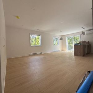 Logement 5 1/2 - Photo 3