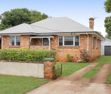 Charming family home in Harristown, short walk to school - Photo 5