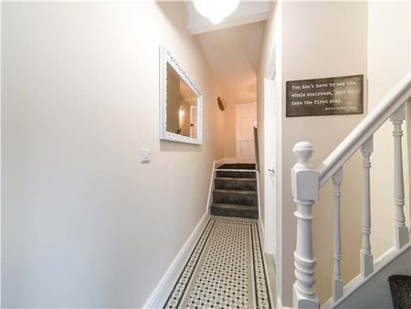 2 bedroom duplex to rent - Photo 4