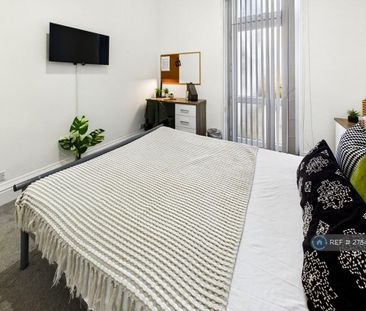 1 bedroom in a house share to rent - Photo 6