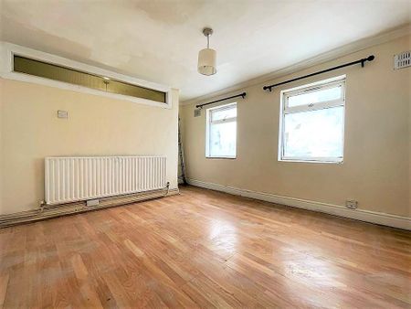 St James’s Road, Croydon - Photo 2