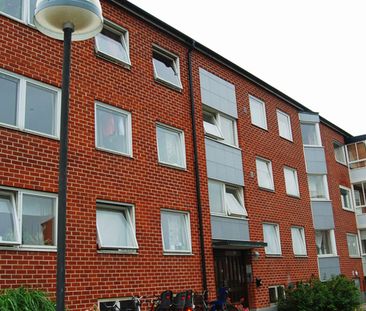 Docentgatan 6B, Hermodsdal - Photo 1