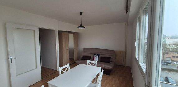 Location Appartement 1 pièce 27m² MACON 71000 - Photo 2