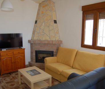 DETACHED COUNTRY VILLA FOR LONG TERM RENTAL SITUATED IN FRIGILIANA - Photo 5