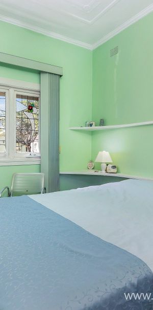 Original two bedroom home - Photo 1