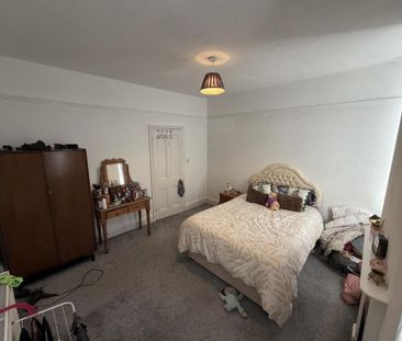 2 Bedroom Apartment To Let - Photo 5