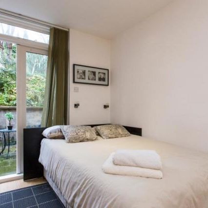 Flat 30 Finchley Road, Hampstead NW3 7AJ - Photo 1