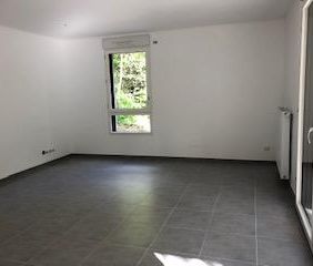Location Appartement 3 pièces 62m² SASSENAGE 38360 - Photo 1