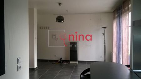 Location Appartement - Photo 2