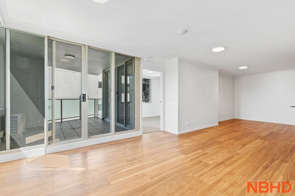 A Landmark Address Offering the Best of Canberra Living - Photo 1