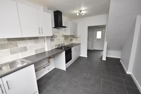 Franklin Road, Leasowe - Photo 2