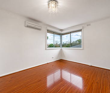 Charming & Convenient Two-Bedroom Home - Photo 2