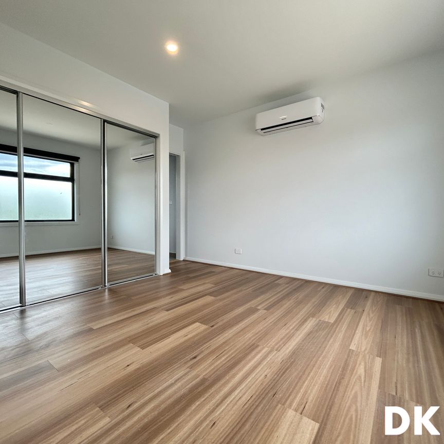 Brand New 3 Bedroom Townhouse - Photo 1