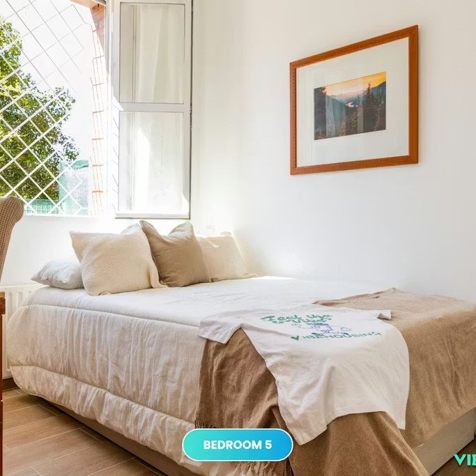 Calle de las Marismas, Madrid, Community of Madrid 28038 - Photo 1