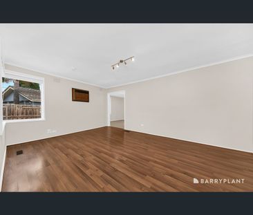 25 Tunbridge Crescent, Lalor, Vic 3075 - Photo 6