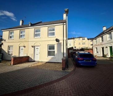 Royal Oak Mews, Cheltenham, GL50 - Photo 1