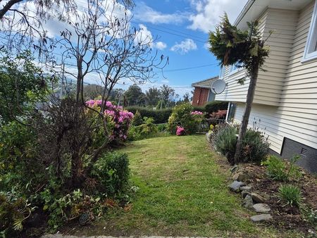 4BR Family Home in Brockville - Photo 2