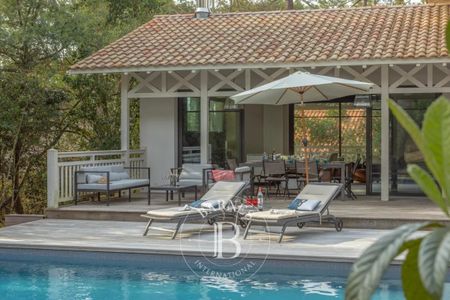 SOMPTUEUSE VILLA « CAP OUEST » AVEC PISCINE, AU COEUR DES ABATILLES, CAPACITÉ 8 PERSONNES - Photo 3