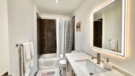 For Lease - 5921 BENTLEY Common, Niagara Falls, Ontario - Photo 2