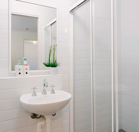 5 Bedrooms Apartment East Superior Single AirCon - Photo 3