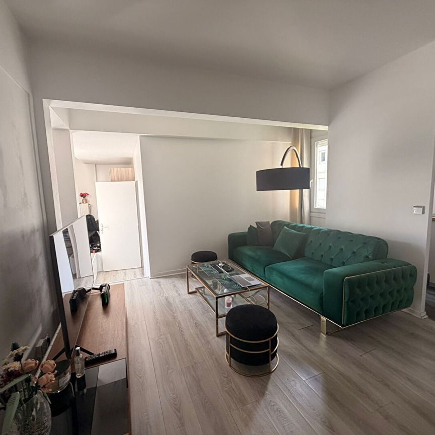 2 pi�ces - 56m� - Hauts de Chatou - 2 places de parking. - Photo 1