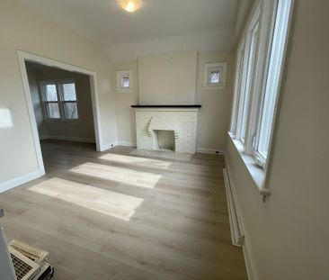 For Lease - 1561 Hurontario Street Unit# 1, Mississauga, Ontario - Photo 6