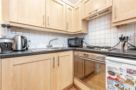 Bedford Hill, London, SW12 - Photo 5