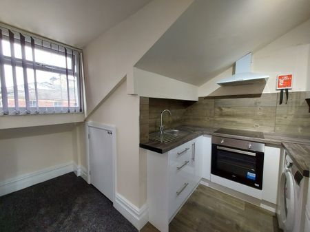 37b Bairstow Street, Flat 5, Preston - Photo 3