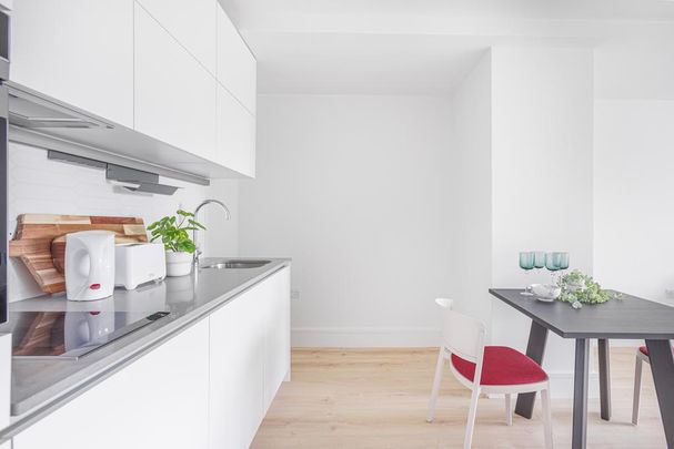 1 bedroom flat to rent - Photo 1