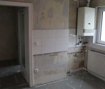 Preisgünstige: 2-Zimmer-Wohnung in zentraler Lage - Photo 1